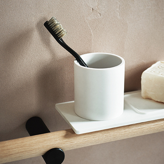 Изображение Стакан настольный Agape Dot line ADTL0464Z 8x8x8,5 см