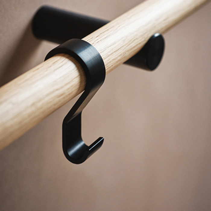 Крючок подвесной Agape Dot line ADTL0467N