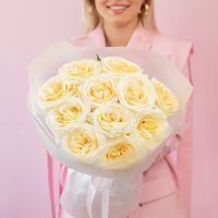 Пионовидная роза 11 шт