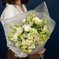 15 белых эустом