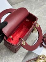 Сумка DIOR LADY 20 см Сумка DIOR LADY 20 см