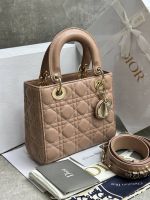 Сумка DIOR LADY 20 см Сумка DIOR LADY 20 см