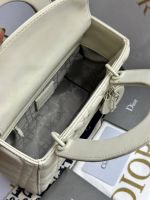 Сумка DIOR LADY 20 см Сумка DIOR LADY 20 см
