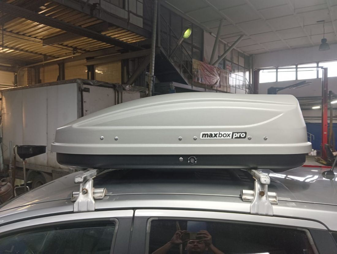 Автобокс MaxBox PRO 430L (малый)136*93*42 (чёрный, серый, белый)