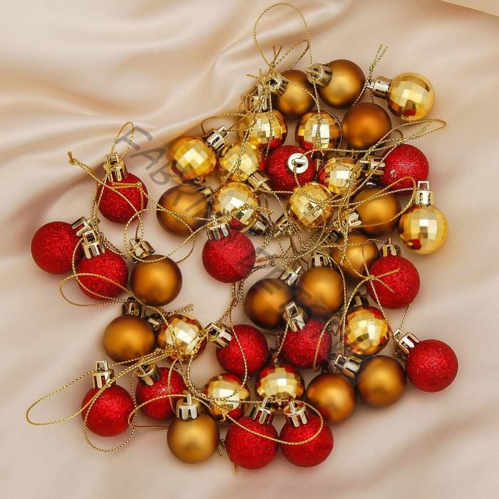 Ёлочные игрушки «Малышки в шарике», шары новогодние, d=2.5 см, набор 40 шт., красный/золотистый