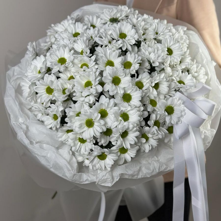 Облако ромашек: XXL букет из кустовых хризантем