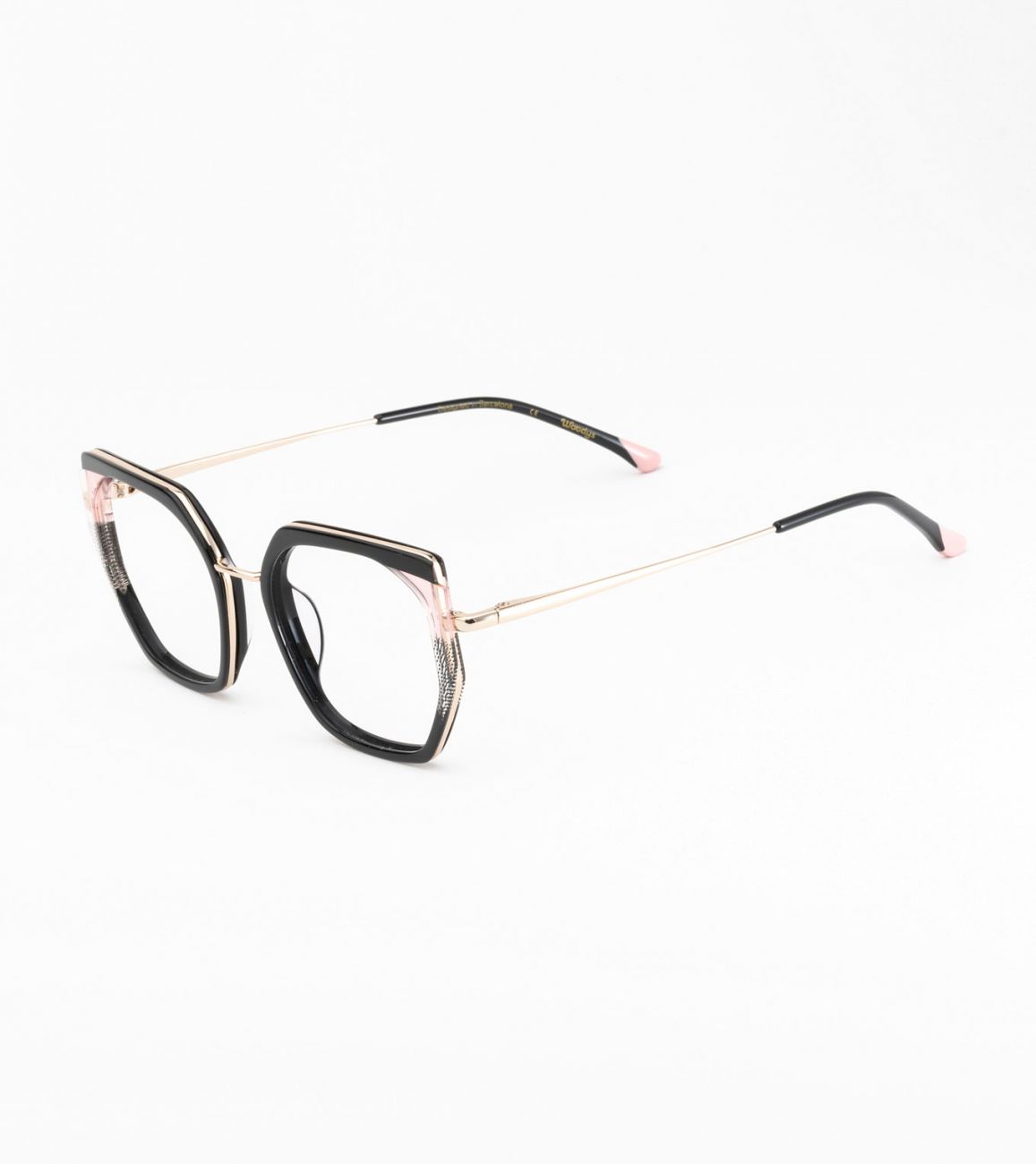WM TOGO 01