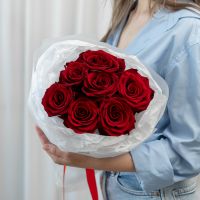 7 красных роз (сорт Эквадор 60 см)