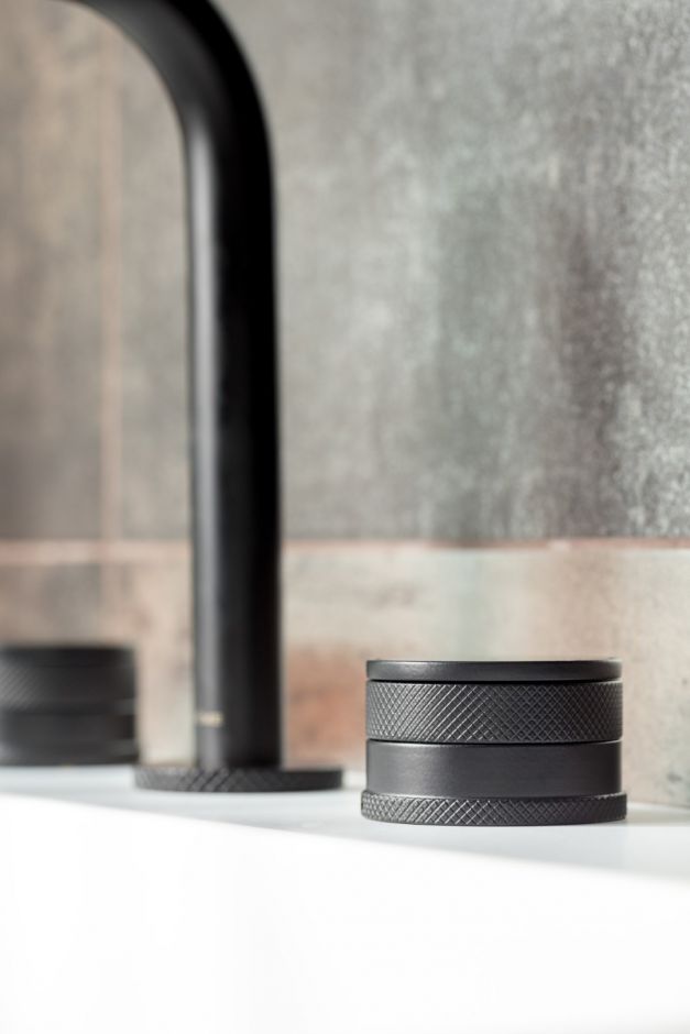 Cмеситель Boheme Prestige 152 на горизонтальную поверхность ФОТО