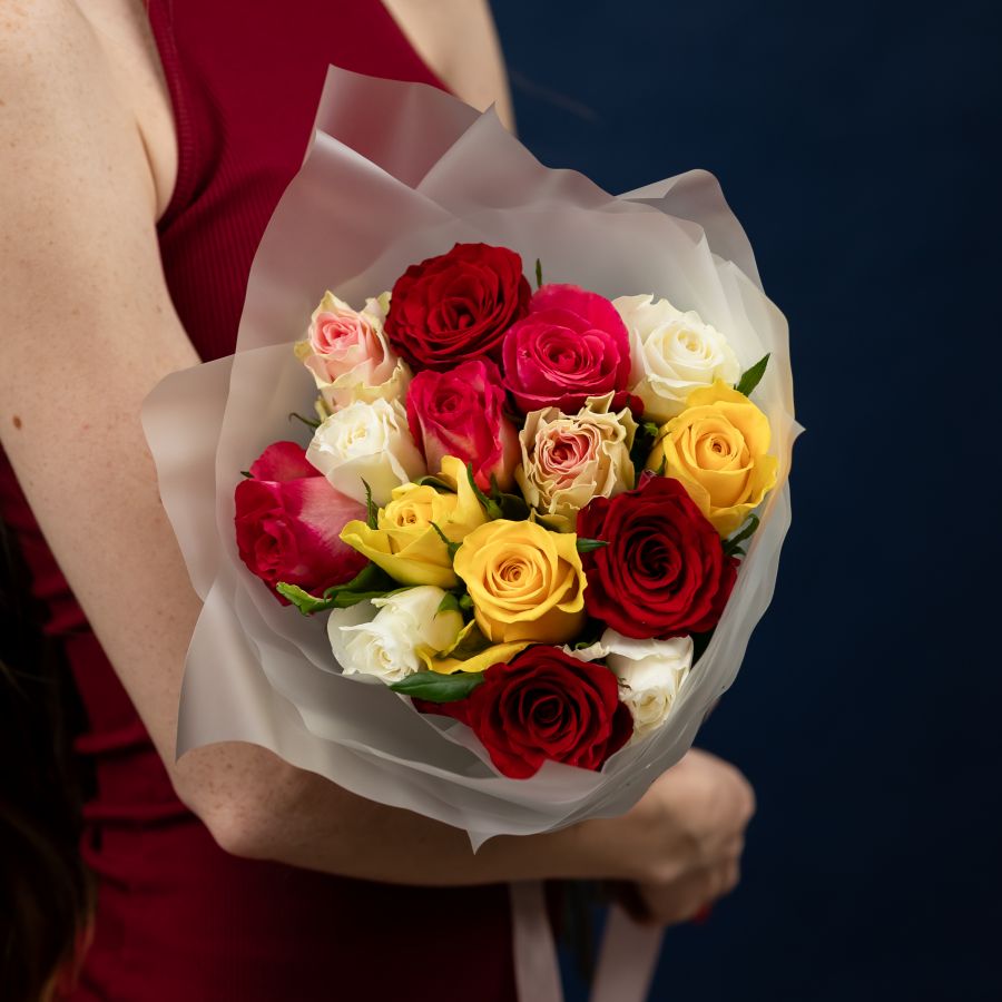 15 роз микс (Кения, 40см)