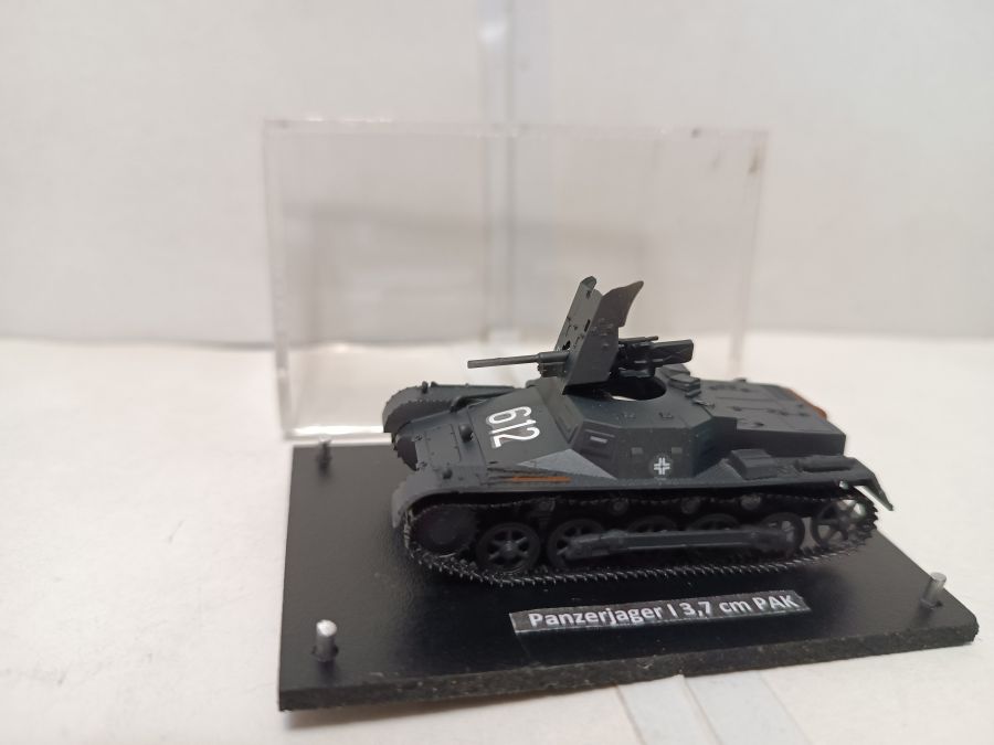 Panzerjager I 3,7 cm PAK  (1/72)