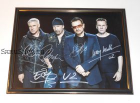 Автографы: U2. Боно, Эдж, Адам Клейтон, Ларри Маллен