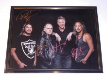 Автографы: Metallica. Д.Хэтфилд, Л.Ульрих, К.Хэмметт, Р.Трухильо
