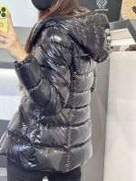 Пуховик женский MONCLER BARANTE