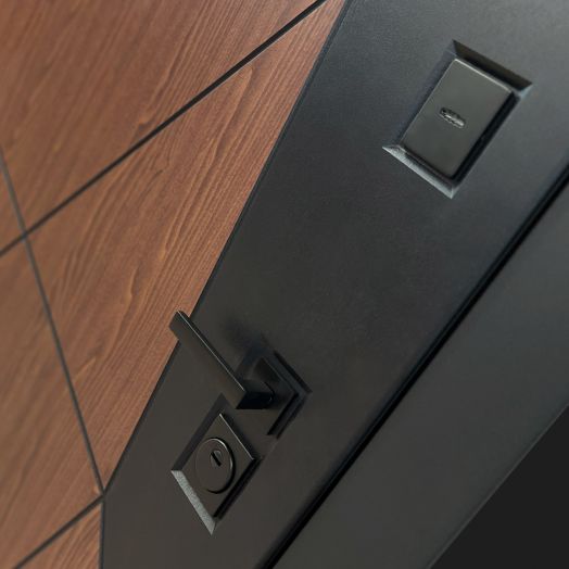 Входная дверь Бункер BN-14 - Зеркало панорама фацет с тонировкой Черный кварц