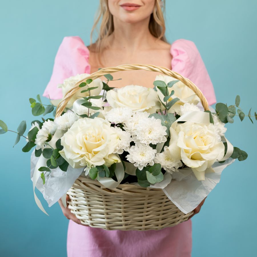 Корзина белая