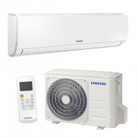 "Кондиционер Samsung AR07TQHQAUR в интерьере"