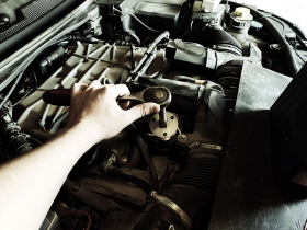 Диагностика Утечек Масла на Автомобиле Варшавское шоссе 170Бс7