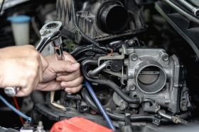 Очистка Регулятора Холостого Хода на Автомобиле Варшавское шоссе 170Бс7