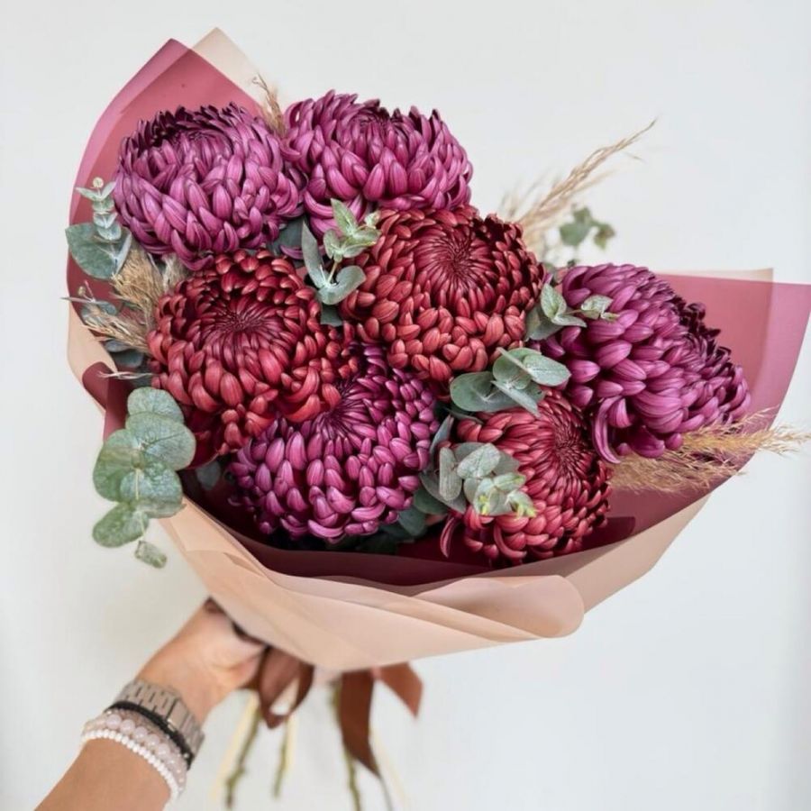 Краски осени: хризантемы бигуди