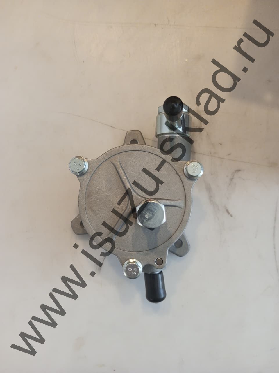 Насос вакуумный генератора nqr71/75/90/Богдан Насос вакуумный генератора nqr71/75/90/Богдан