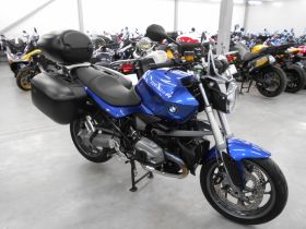 BMW R1200R