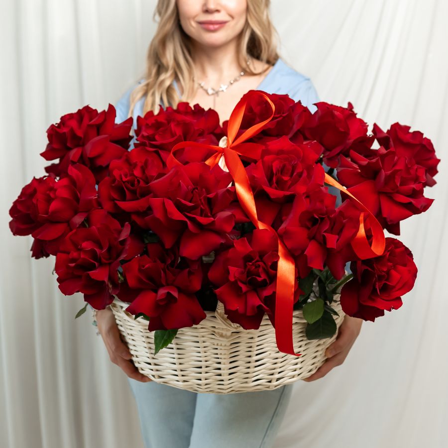 25 Французская роза (Эксплорер) в корзине размер L (40/37)