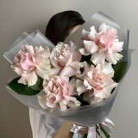 Букет "Кристальная весна" из французских роз