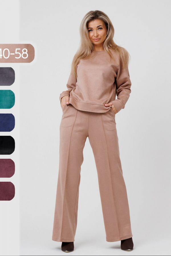 Костюм замшевый брючный 43043 [светло-бежевый]