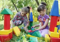 Напольный конструктор деревянный цветной по методике Поликарпова 68 элементов, для группы детского сада