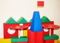 Напольный конструктор деревянный цветной по методике Поликарпова 68 элементов, для группы детского сада