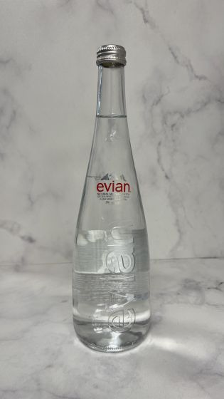 Вода природная минеральная Эвиан / Evian 0.75 - стекло / Франция