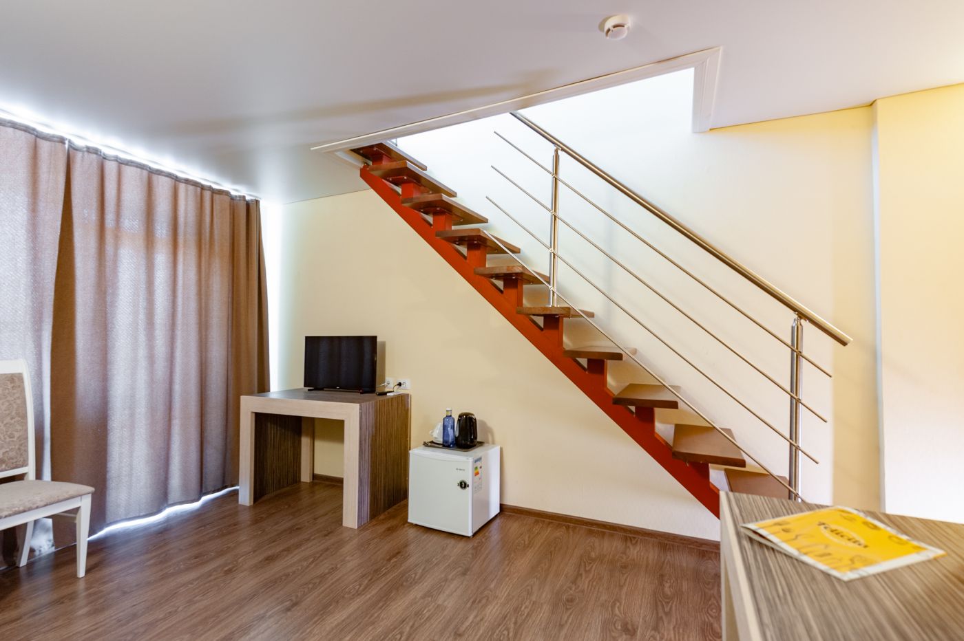 Акция - Двухуровневый семейный номер с балконом 3-4х гостей и видом на море в (Корпус Б)