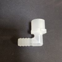 Штуцер угловой 1/2" НР - 10мм ёлочка (1 штука)