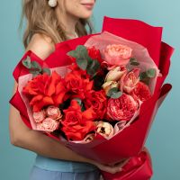 Букет с розами и амариллисами