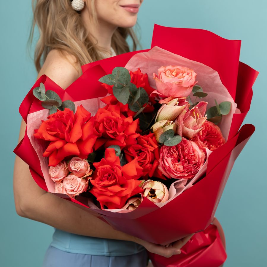 Сборный букет «Алые паруса»