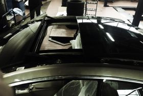 Восстановление Вмятин На Крыше на Автомобиле Варшавское шоссе 170Бс7