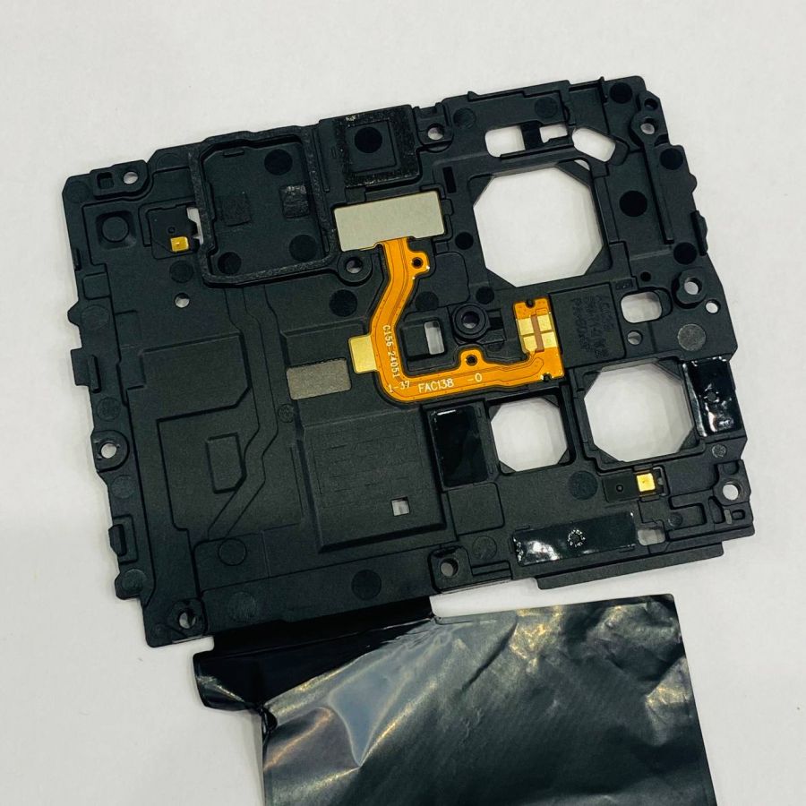 Oppo Reno 11 5g прижимная пластина оригинал с разбора