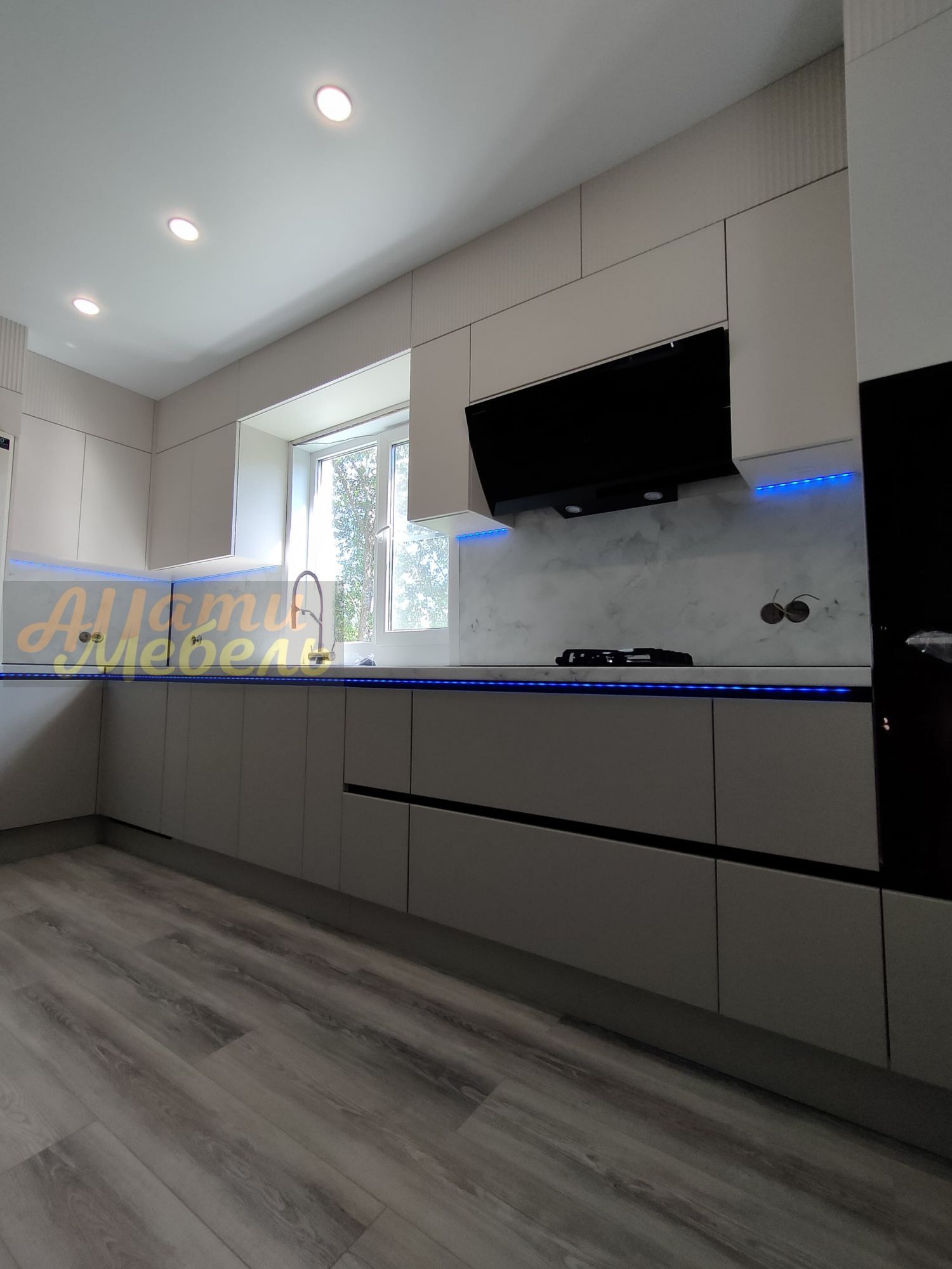 кухонный гарнитур за 0 ₽