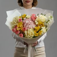 Сборный букет в желтых тонах