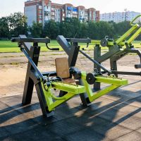 Power-1801.1 Уличный тренажер Жим вверх с переменной нагрузкой