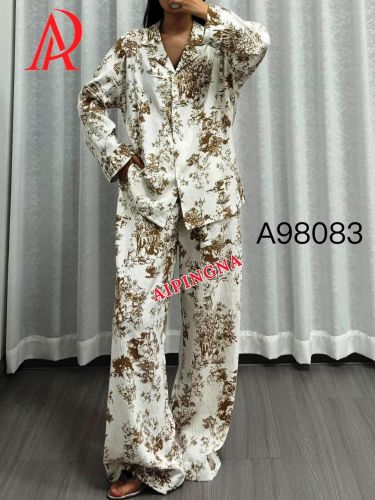 Пижама хлопок с брюками  AIPINGNA 98083 (бело-коричневый)