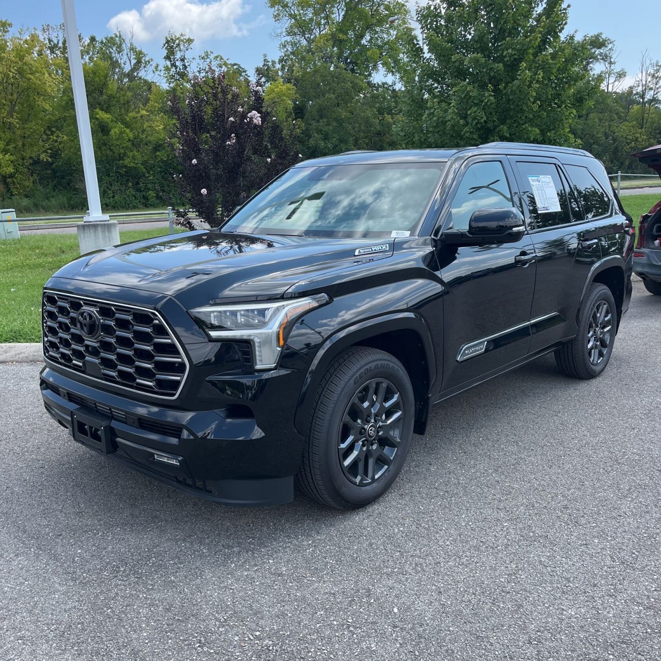 Toyota Sequoia / 2025