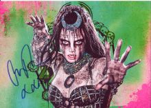 Автограф: Кара Делевинь. Отряд самоубийц