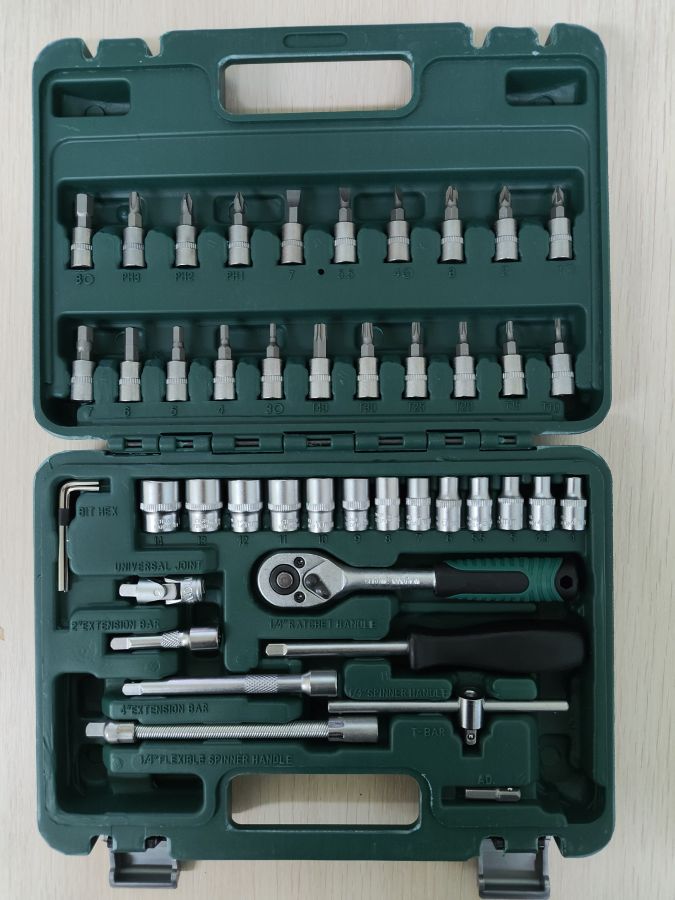 Набор инструментов (46 предметов)