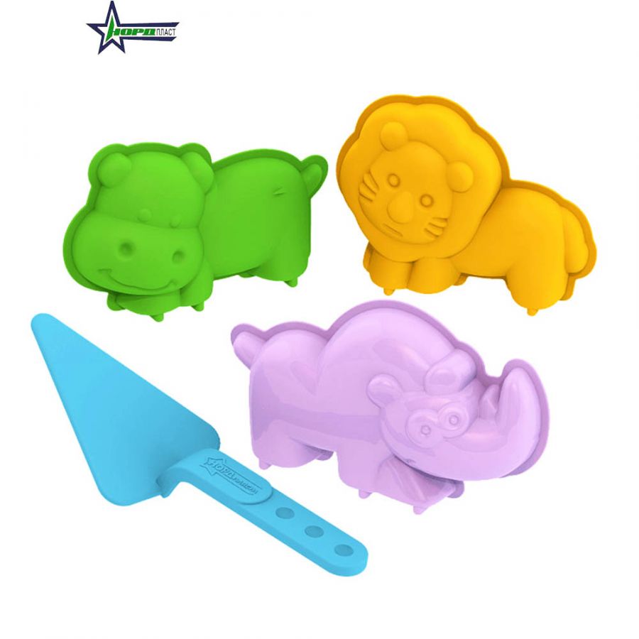 Стоящие формочки для песка (лев, носорог, бегемот) с мастерком