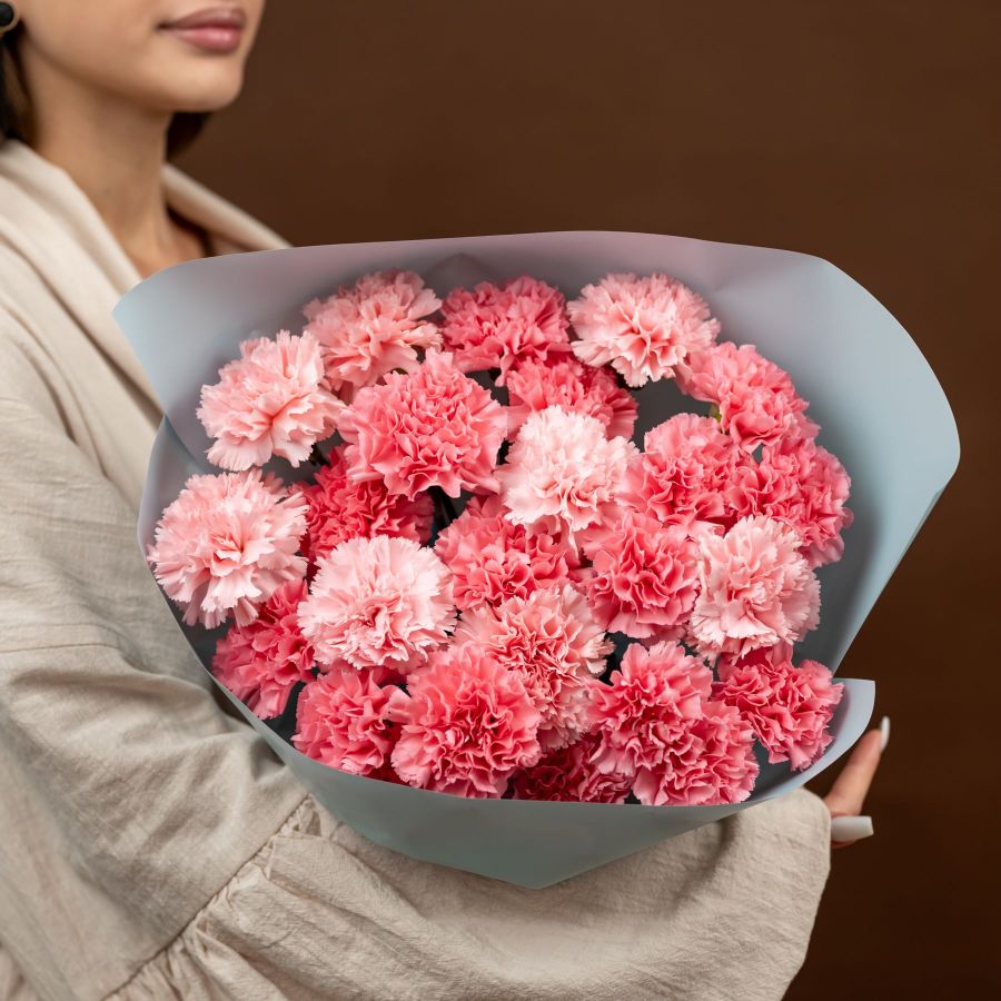 Букет  из розовых диантусов от 15 шт