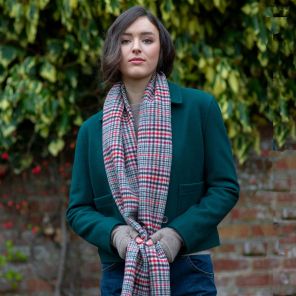 Большой теплый шотландский шарф 100% шерсть ягнёнка , Боулсайд , коллекция  "Дарвин" , тартан Darwin Boleside Tartan Oversized Lambswool Scarf плотность 6