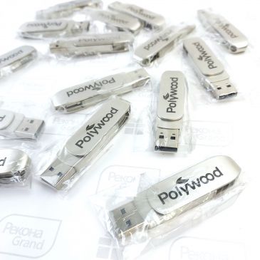 флешки с логотипом в москве