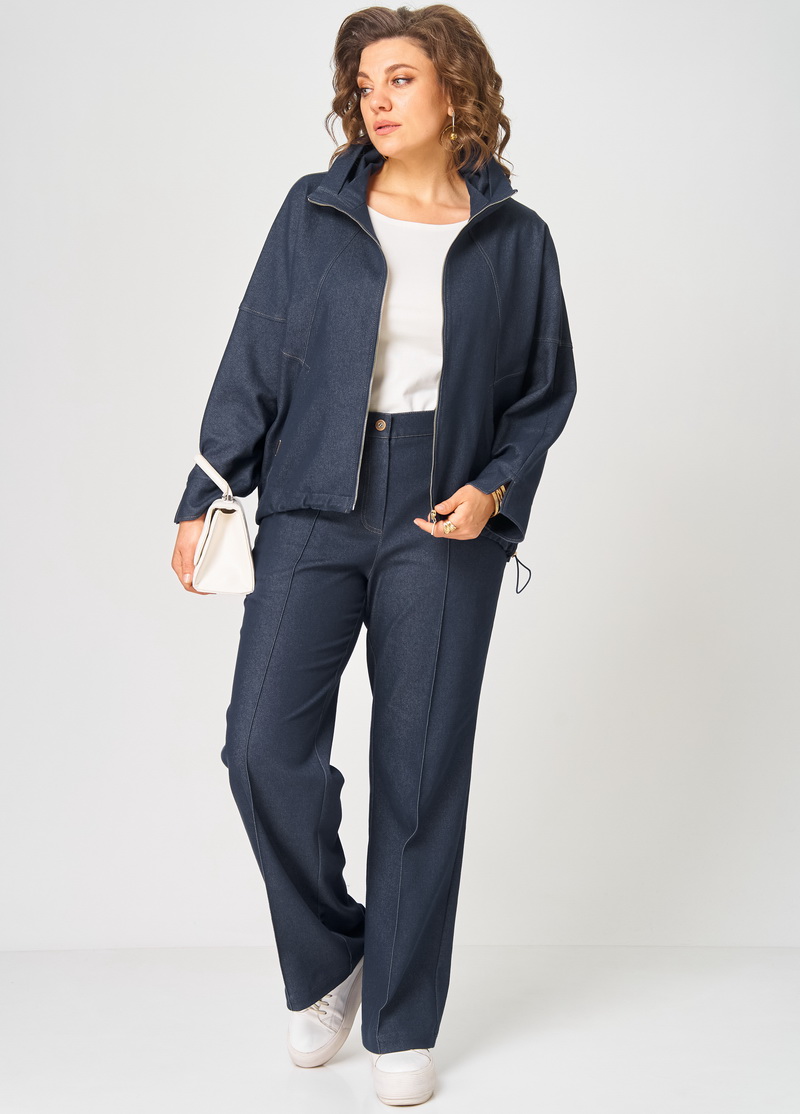 Костюм из денима: куртка и брюки